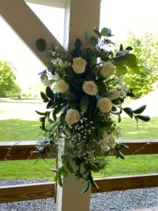 Sweetdees’s blooms wedding arbor flowers